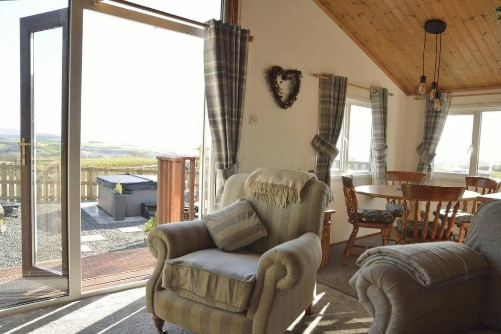 قلعة دوغلاس Lochhill Stable Lodge المظهر الخارجي الصورة