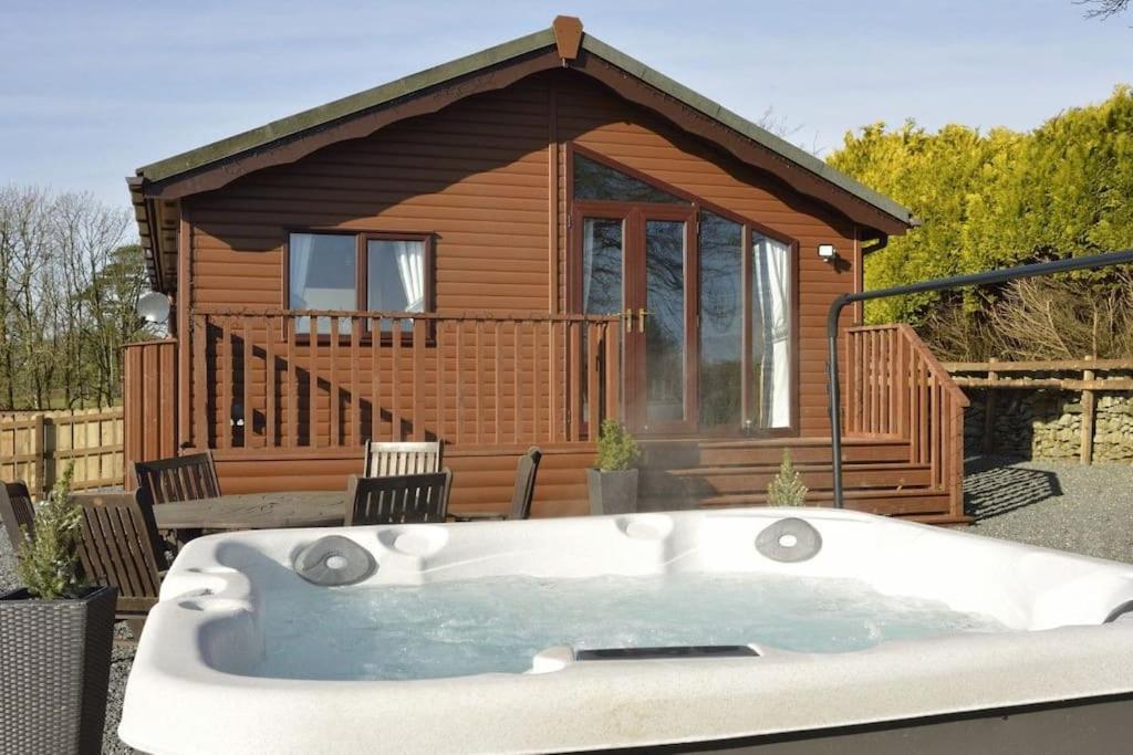 قلعة دوغلاس Lochhill Stable Lodge المظهر الخارجي الصورة