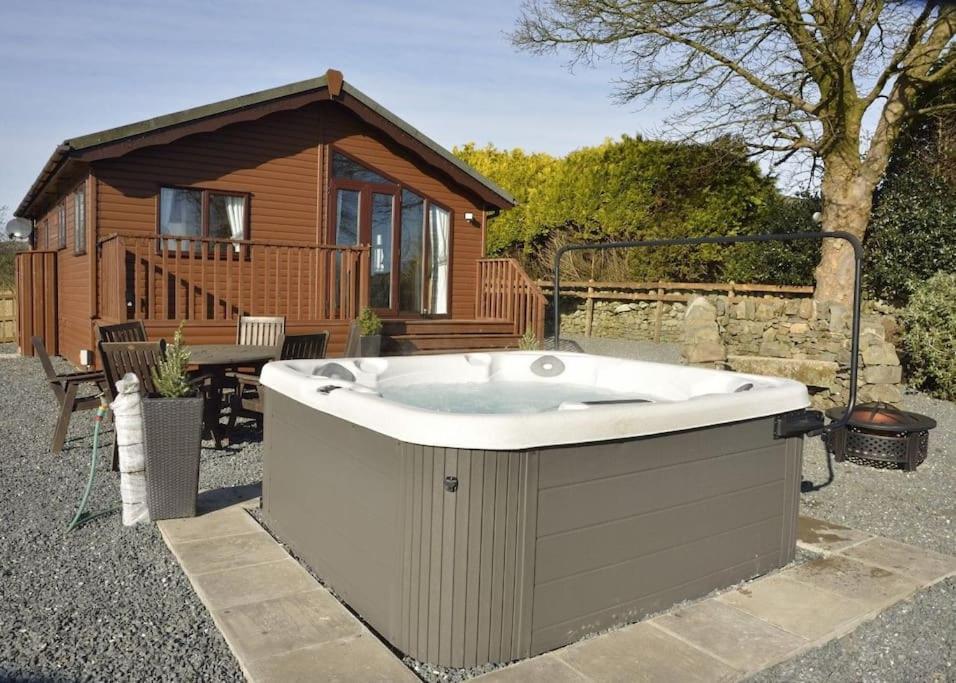 قلعة دوغلاس Lochhill Stable Lodge المظهر الخارجي الصورة
