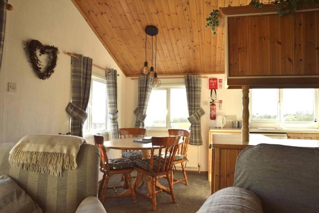 قلعة دوغلاس Lochhill Stable Lodge المظهر الخارجي الصورة